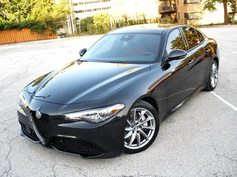 2023 Alfa Romeo Giulia Sprint