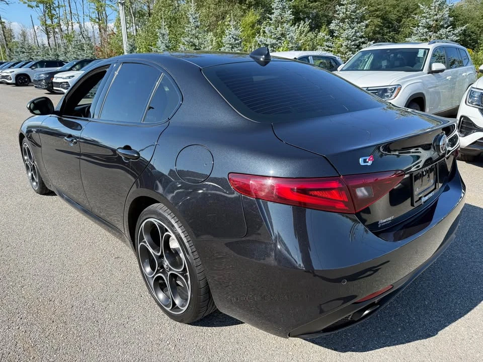 2023 Alfa Romeo Giulia - Image 6 of 12