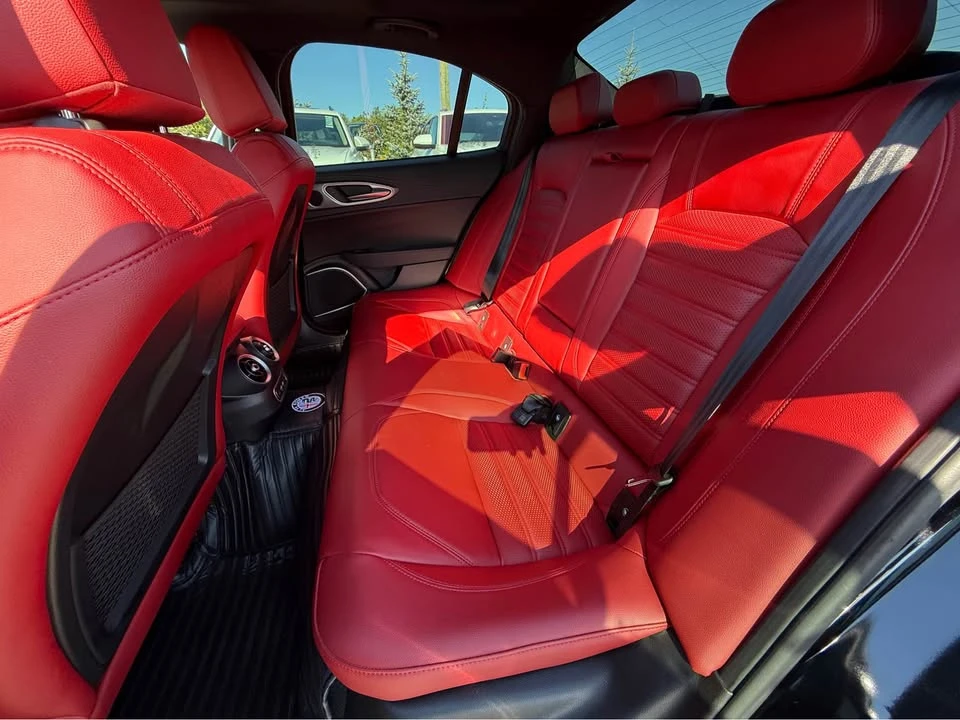 2023 Alfa Romeo Giulia - Image 8 of 12