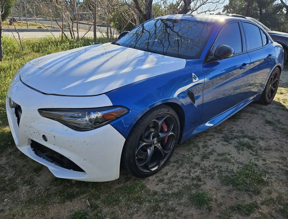 2023 Alfa Romeo Giulia Quadrifoglio - Image 3 of 5