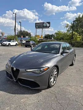 2023 Alfa Romeo Giulia Sport Sedan 4D