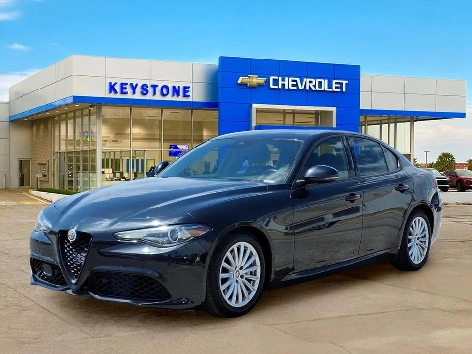 2023 Alfa Romeo Giulia - Image 3 of 20