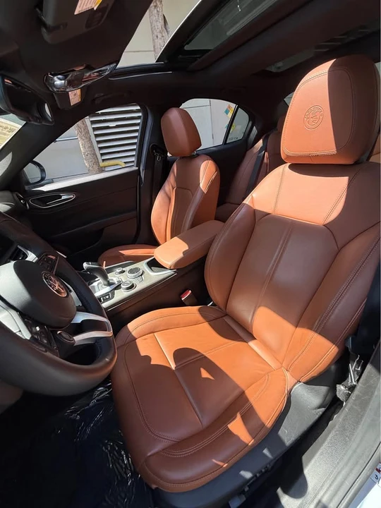 2023 Alfa Romeo Giulia - Image 7 of 12
