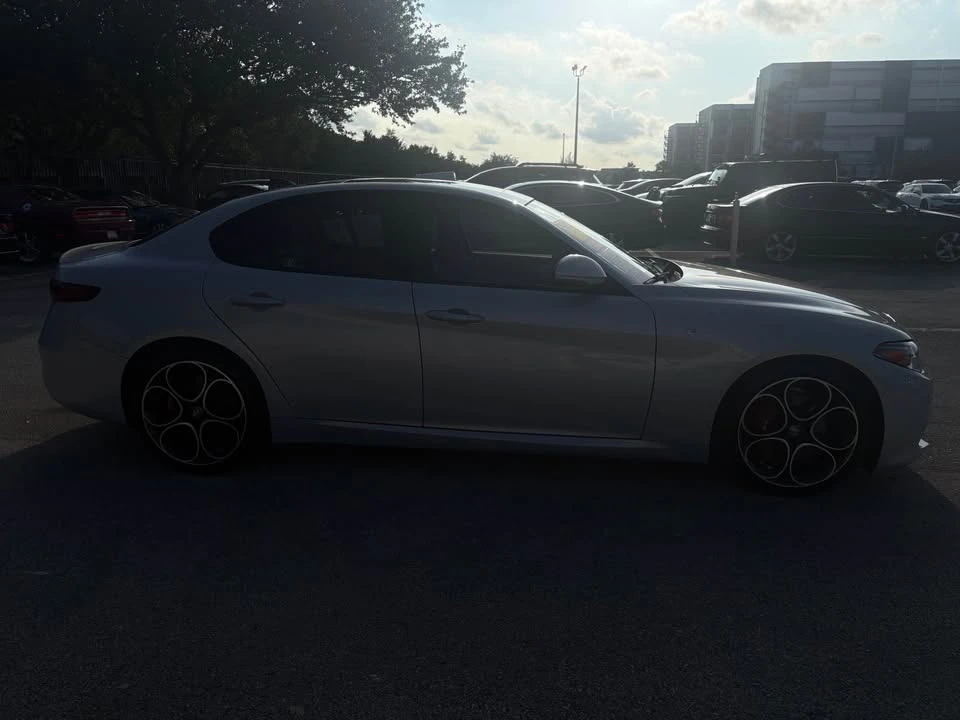 2023 Alfa Romeo Giulia - Image 3 of 14