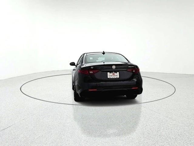 2023 Alfa Romeo Giulia - Image 4 of 19