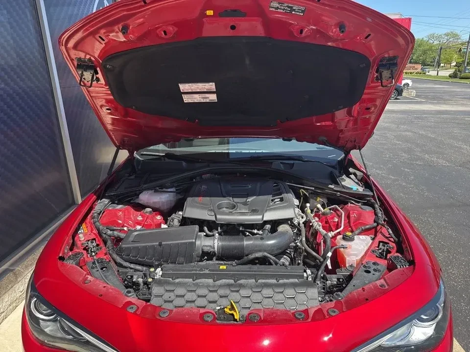 2023 Alfa Romeo Giulia - Image 8 of 20