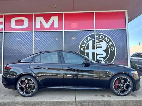 2023 Alfa Romeo Giulia Veloce AWD