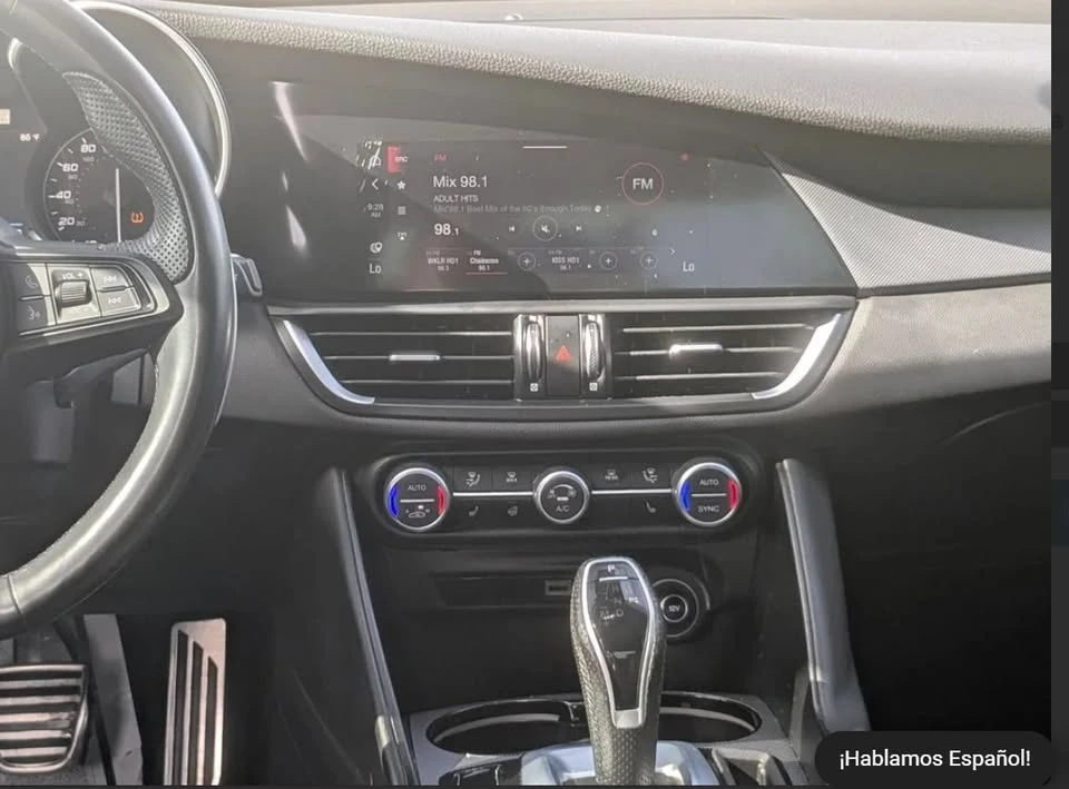 2023 Alfa Romeo Giulia - Image 8 of 11