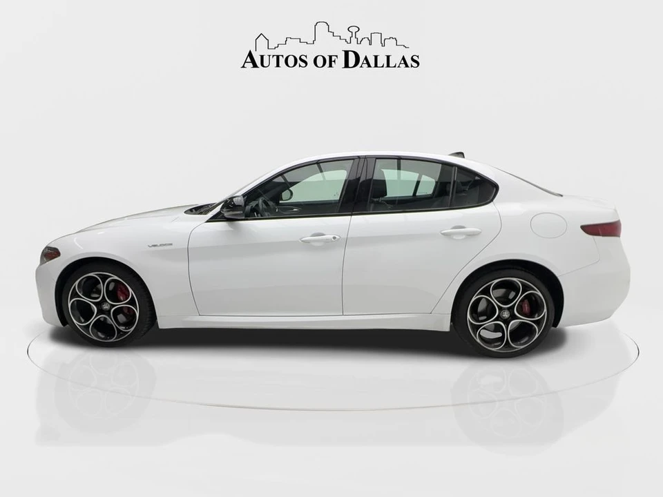 2023 Alfa Romeo Giulia - Image 6 of 21