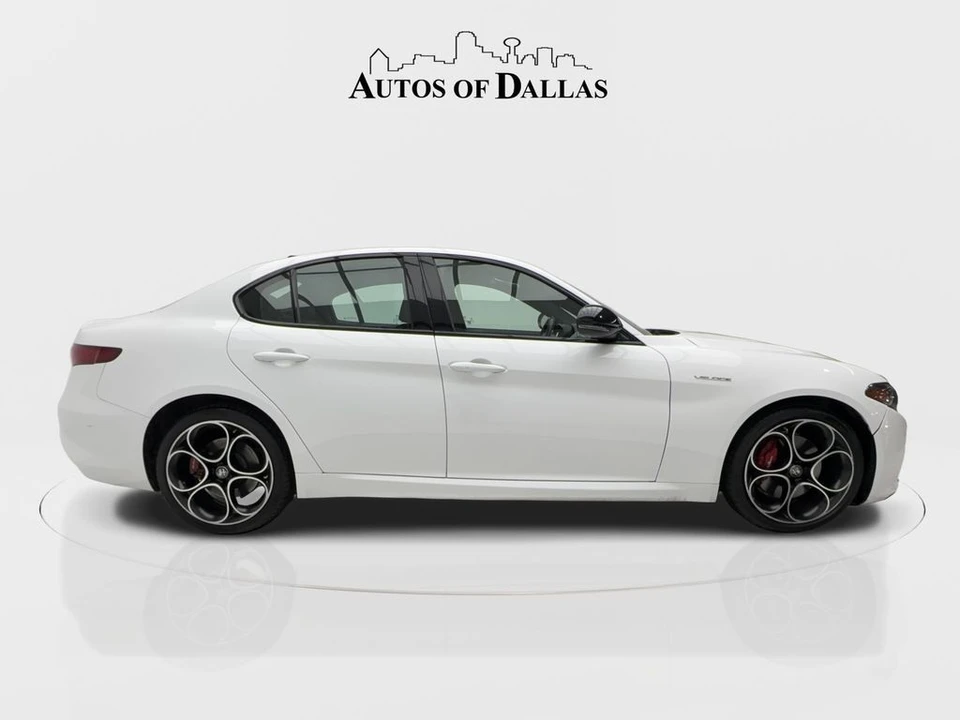 2023 Alfa Romeo Giulia - Image 7 of 12