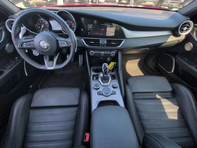 2023 Alfa Romeo Giulia - Image 13 of 19
