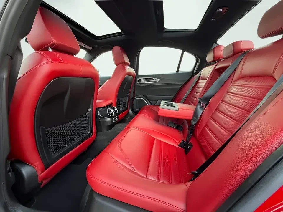 2023 Alfa Romeo Giulia - Image 18 of 20