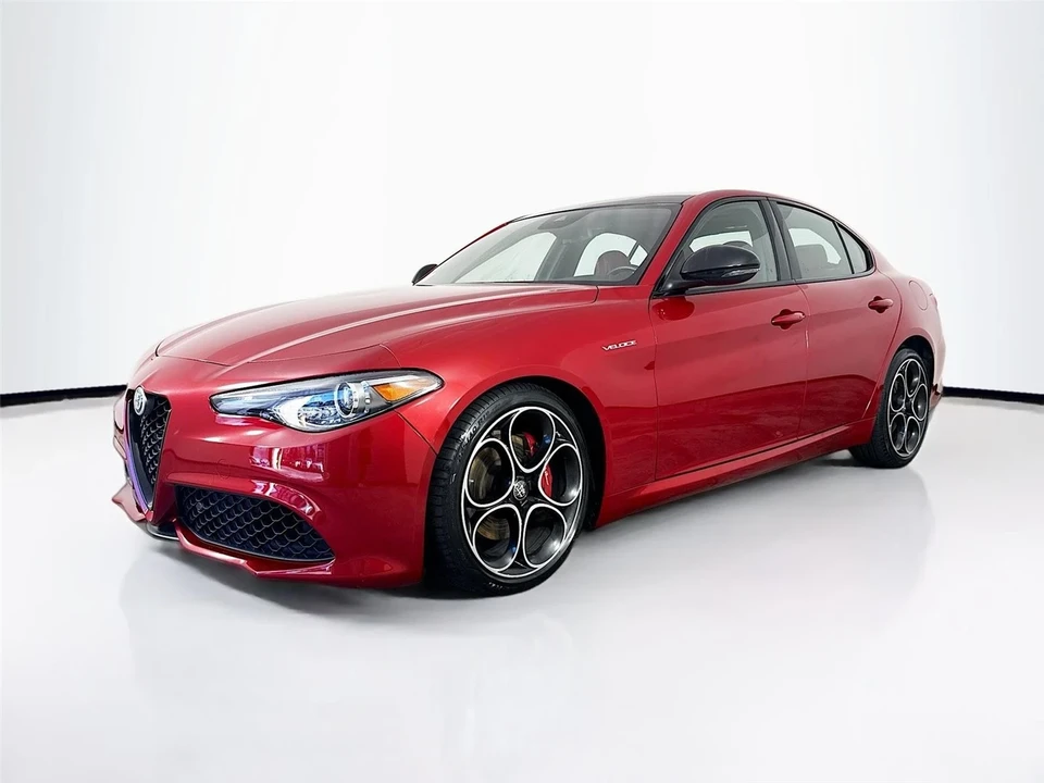 2023 Alfa Romeo Giulia - Image 3 of 21