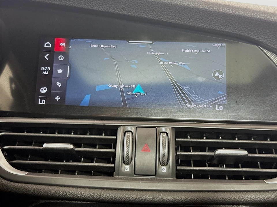 2023 Alfa Romeo Giulia - Image 13 of 21