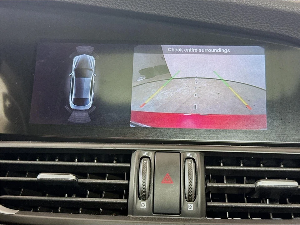2023 Alfa Romeo Giulia - Image 14 of 21
