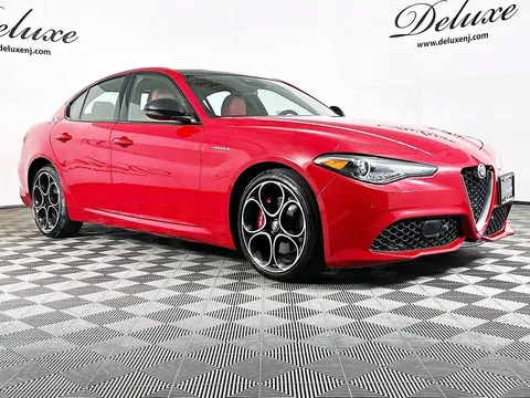 2023 Alfa Romeo Giulia Veloce AWD