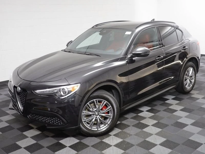 2023 Alfa Romeo Stelvio - Image 2 of 20