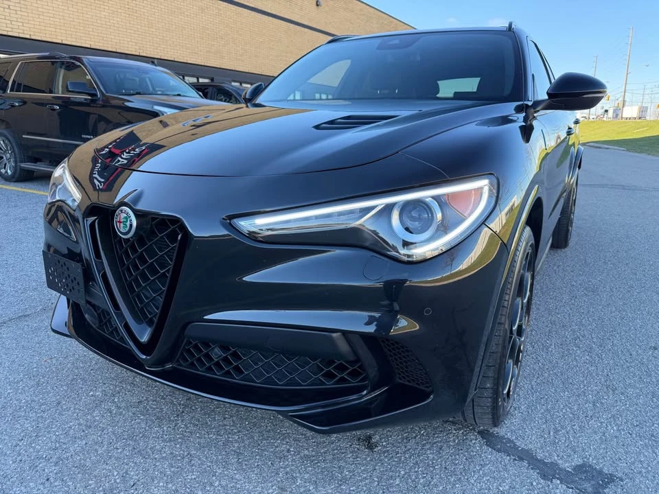 2023 Alfa Romeo Stelvio - Image 3 of 19