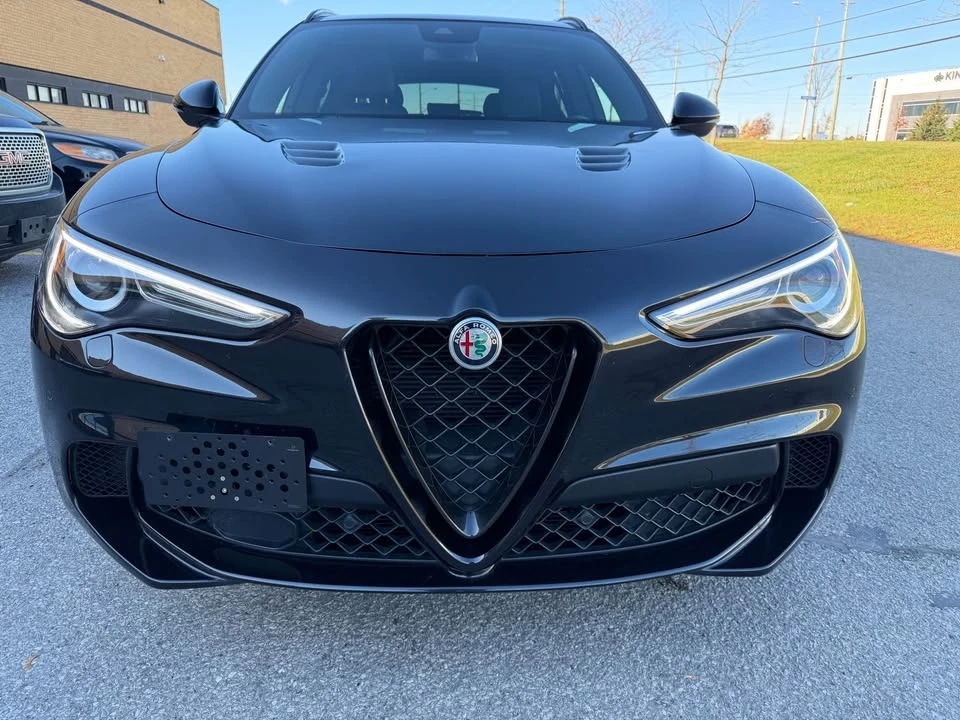 2023 Alfa Romeo Stelvio - Image 4 of 19