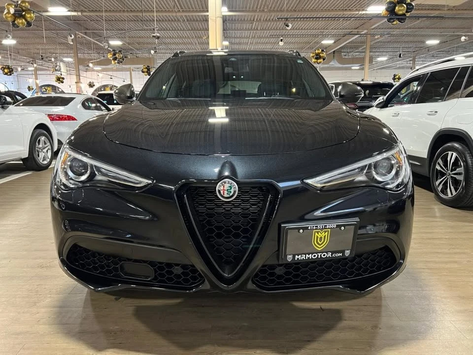 2023 Alfa Romeo Stelvio - Image 2 of 19