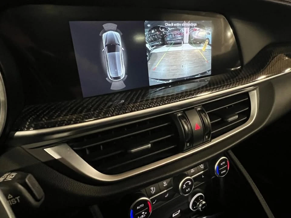 2023 Alfa Romeo Stelvio - Image 19 of 19