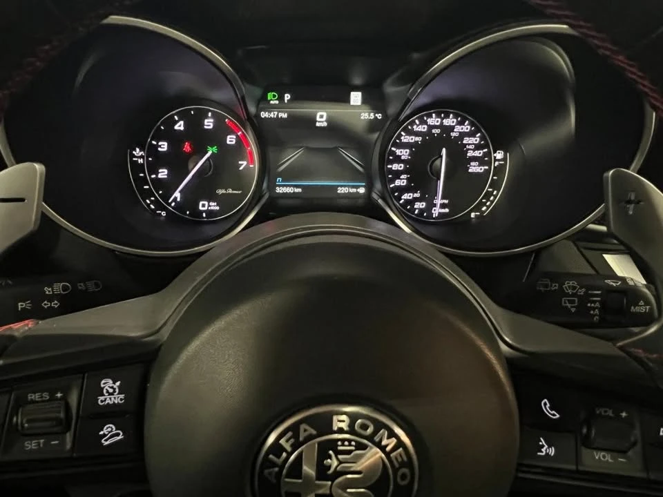 2023 Alfa Romeo Stelvio - Image 17 of 19