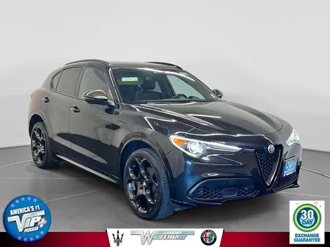 2023 Alfa Romeo Stelvio Estrema AWD