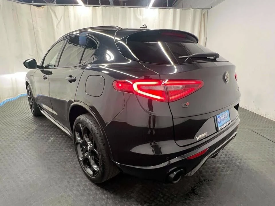 2023 Alfa Romeo Stelvio - Image 7 of 20