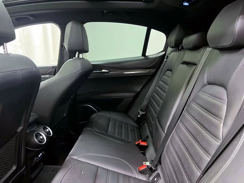 2023 Alfa Romeo Stelvio - Image 8 of 20