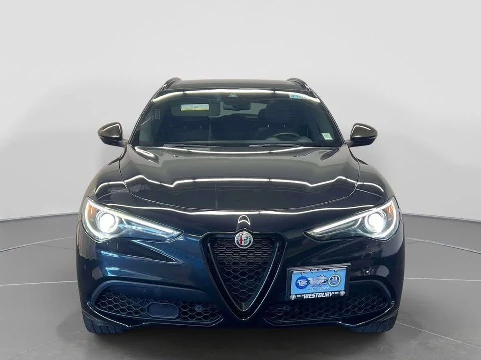 2023 Alfa Romeo Stelvio - Image 2 of 20