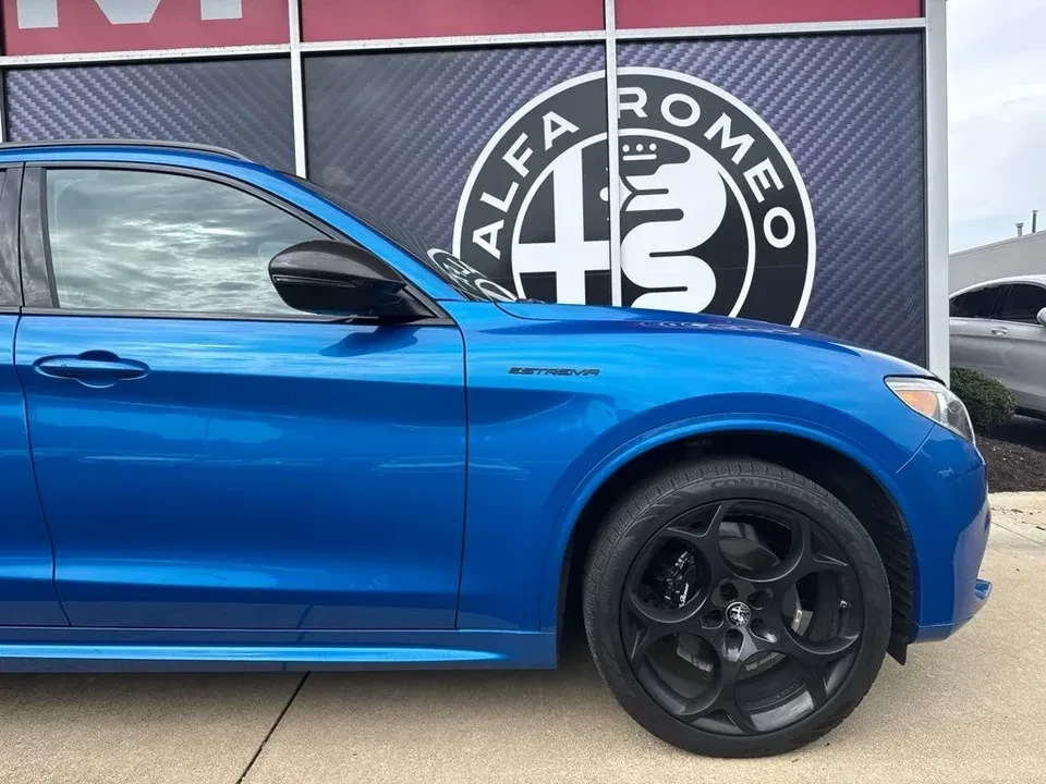 2023 Alfa Romeo Stelvio - Image 6 of 20