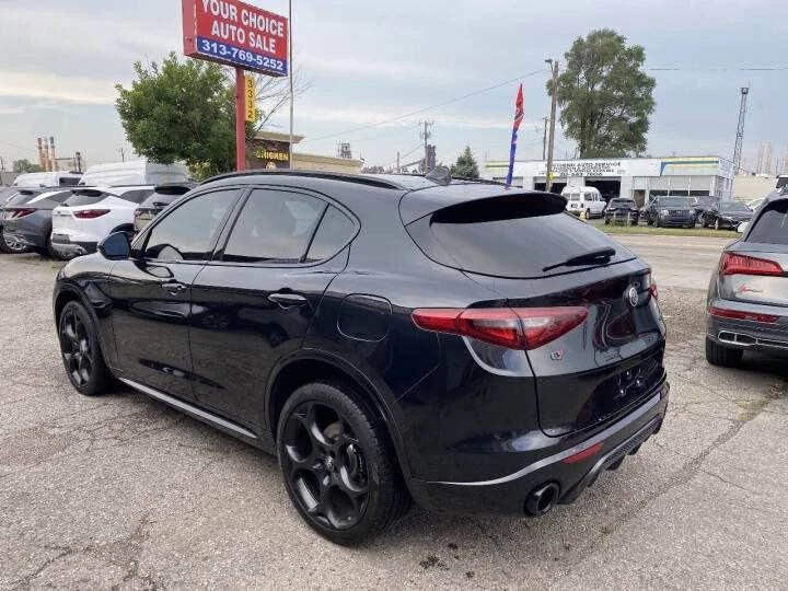 2023 Alfa Romeo Stelvio - Image 3 of 14