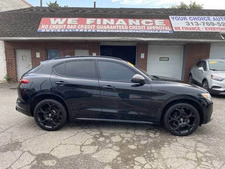 2023 Alfa Romeo Stelvio - Image 6 of 14