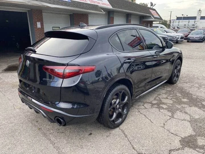 2023 Alfa Romeo Stelvio - Image 5 of 14