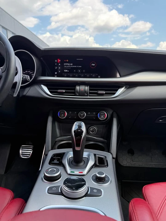 2023 Alfa Romeo Stelvio - Image 12 of 15
