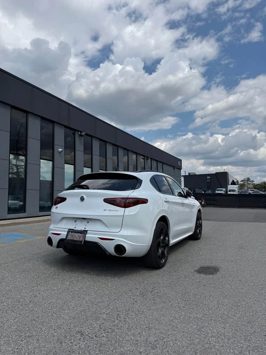2023 Alfa Romeo Stelvio - Image 6 of 15