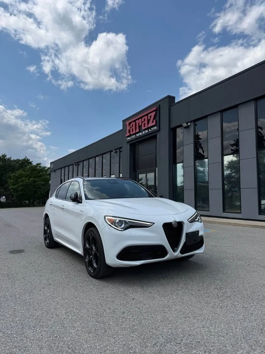 2023 Alfa Romeo Stelvio - Image 3 of 15