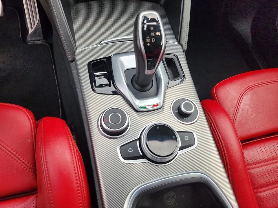 2023 Alfa Romeo Stelvio - Image 19 of 20