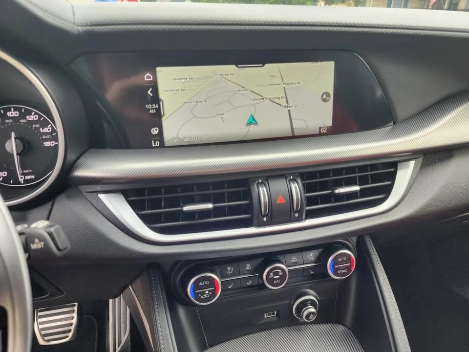 2023 Alfa Romeo Stelvio - Image 18 of 20