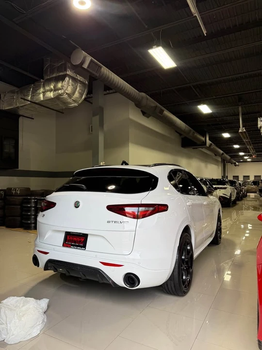 2023 Alfa Romeo Stelvio - Image 4 of 7