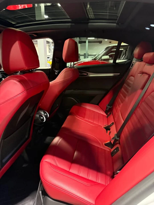 2023 Alfa Romeo Stelvio - Image 4 of 9