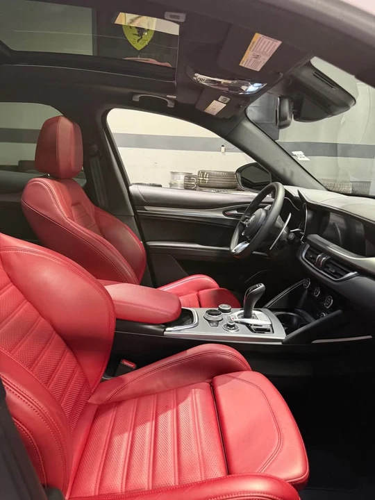 2023 Alfa Romeo Stelvio - Image 6 of 7