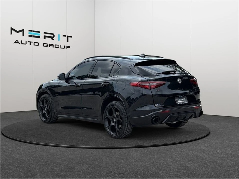 2023 Alfa Romeo Stelvio - Image 7 of 20