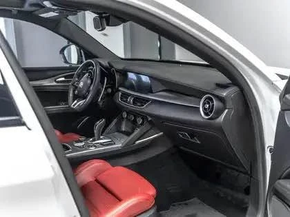 2023 Alfa Romeo Stelvio - Image 8 of 10