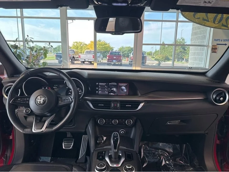 2023 Alfa Romeo Stelvio - Image 20 of 20