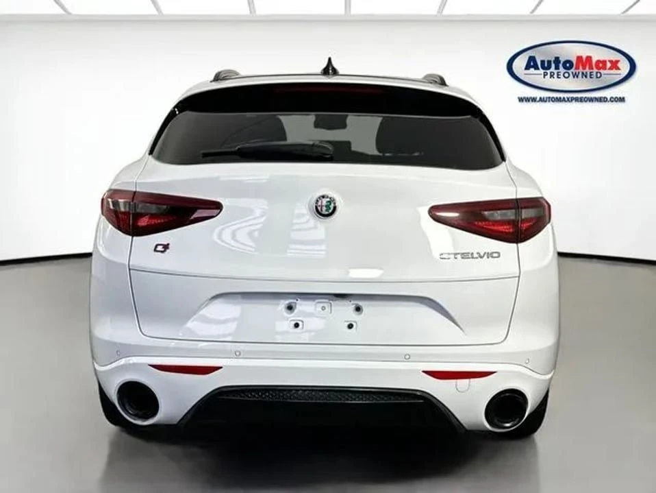 2023 Alfa Romeo Stelvio - Image 6 of 20