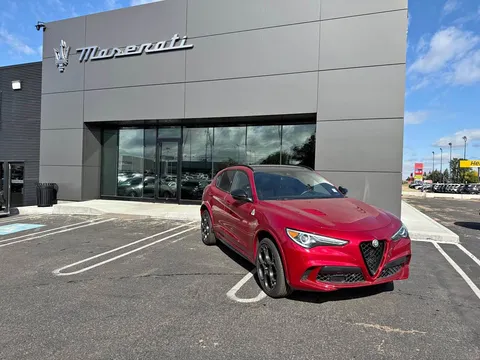 2023 Alfa Romeo Stelvio Quadrifoglio