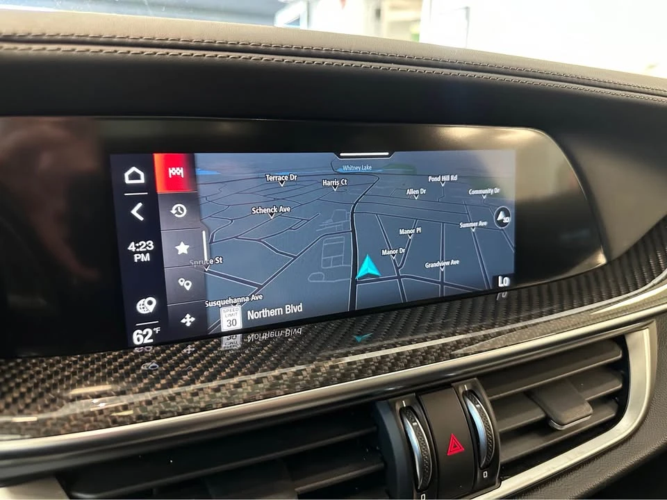 2023 Alfa Romeo Stelvio Quadrifoglio - Image 18 of 20