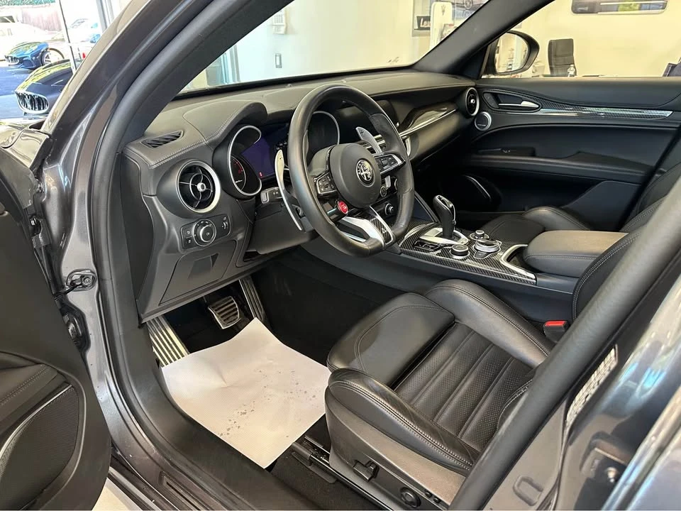 2023 Alfa Romeo Stelvio Quadrifoglio - Image 9 of 20