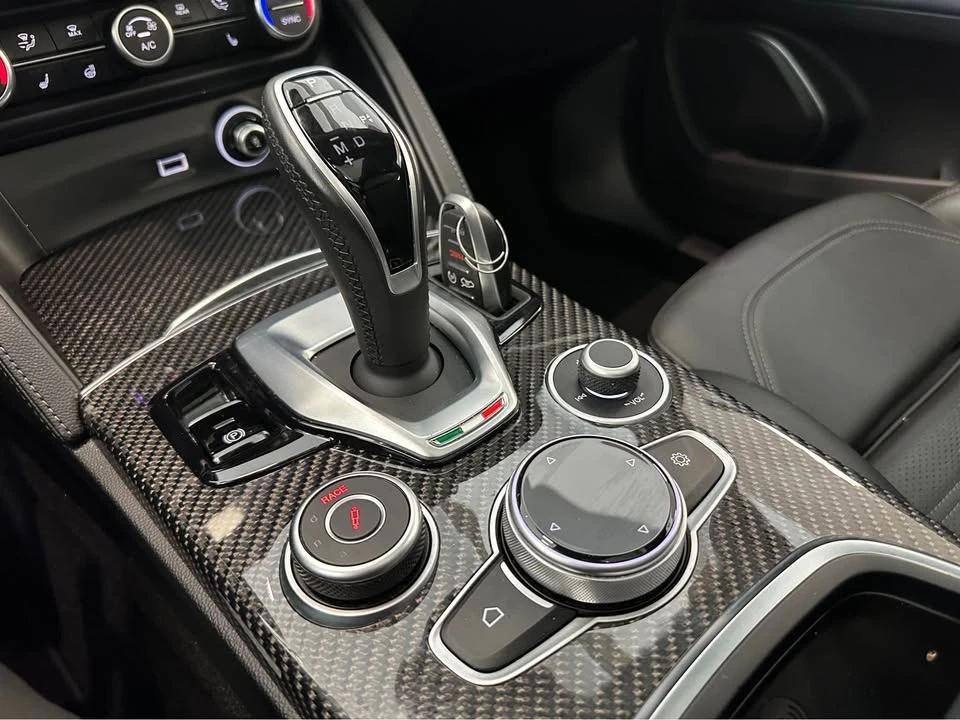 2023 Alfa Romeo Stelvio Quadrifoglio - Image 17 of 20